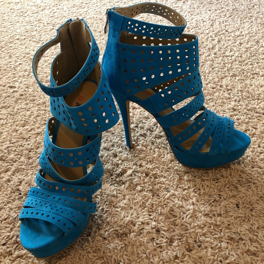 Turquoise heels